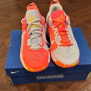 Nike Giannis Immortality 2